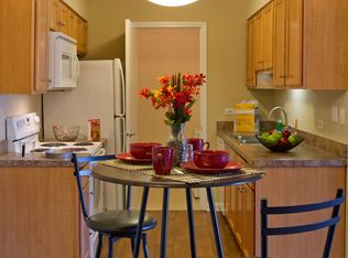 1603 E Central Rd APT 215, Arlington Heights, IL 60005