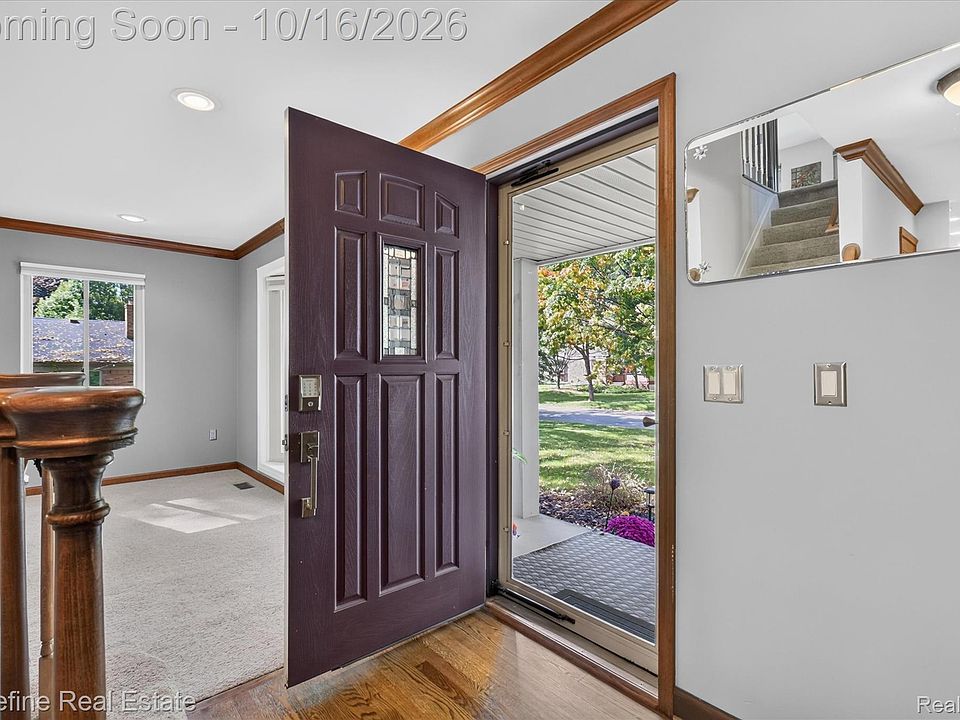 23430 Winthrop Ct, photo 5