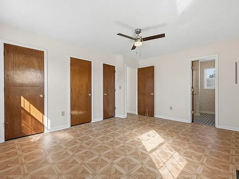 1145 Forest Dr — Photo 6
