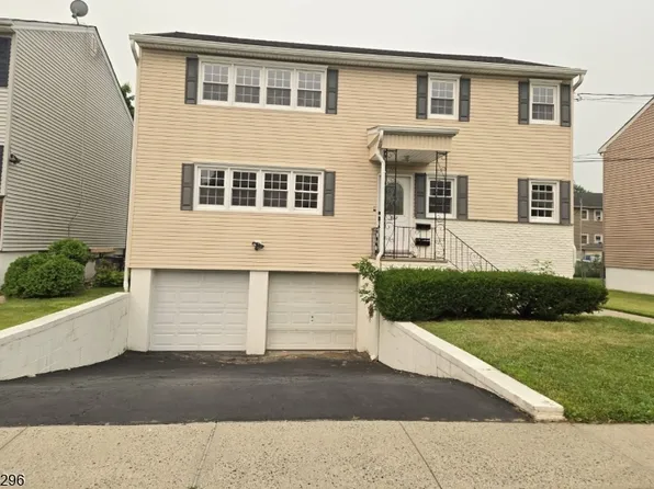 832 Dewey St, Union, NJ
