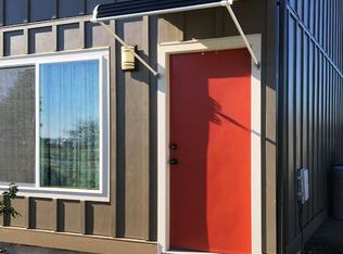 802 24th St APT B, Anacortes, WA 98221