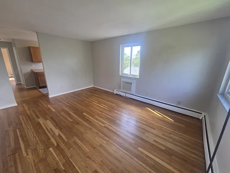 3615 Schwartze Ave #4 — Photo 1