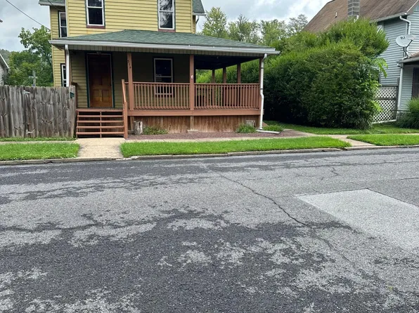 314 Burke St, Jersey Shore, PA 17740