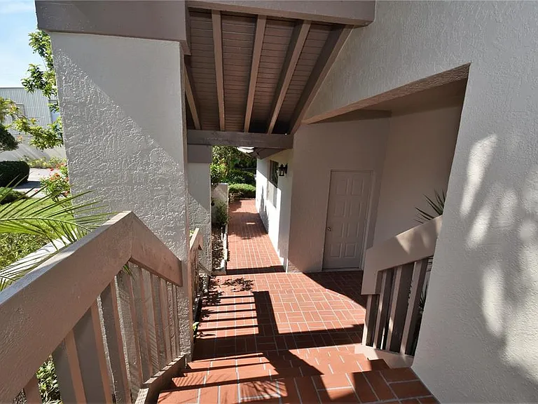 1631 Starling Dr #204 — Photo 1
