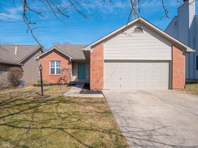 1032 Rotherham Ln, Beech Grove, IN, 46107