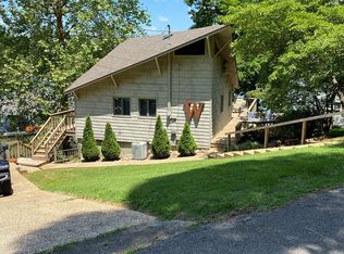 220 Spring Cove Cir, Florence, AL 35634