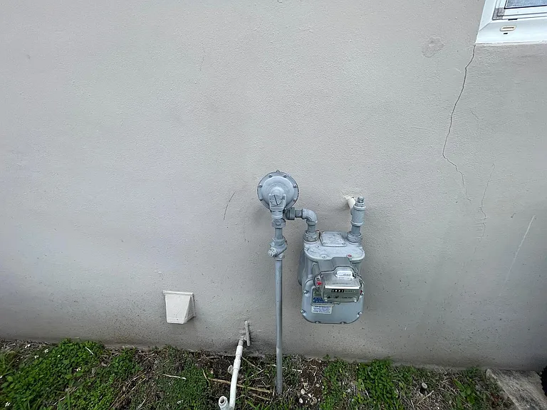 8136 NW 21st Ct — Photo 27