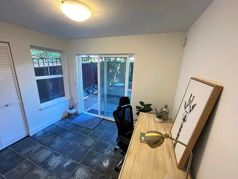 10307 Midvale Ave N #A — Photo 15