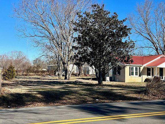 3rd image of 6611 County Road 76