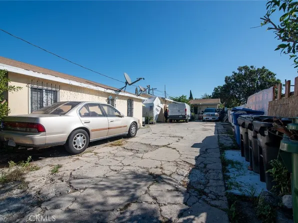 10972 McKinley Ave, Los Angeles, CA 90059