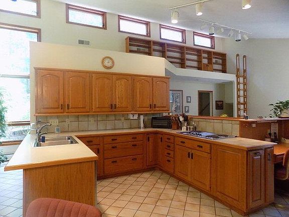 5th image of 2877 Chequers Cir