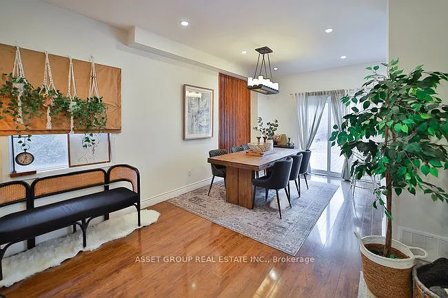 2378 Dalebrook Dr — Photo 8
