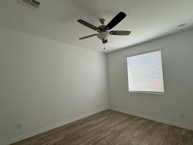20901 E Macaw Dr — Photo 10