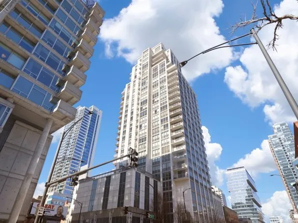200 W Grand Ave APT 806, Chicago, IL 60654