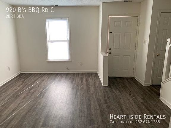 2nd image of 920 Bs Bbq Rd #C