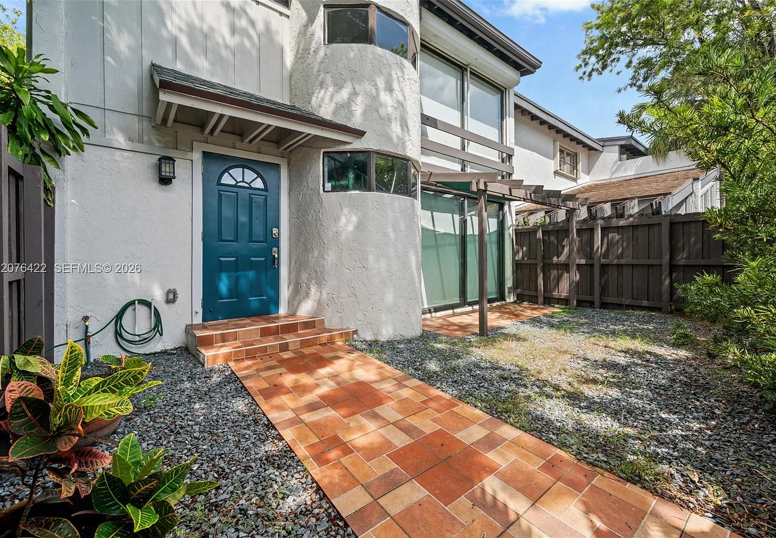 Snapper Creek Townhouses — Photo 2