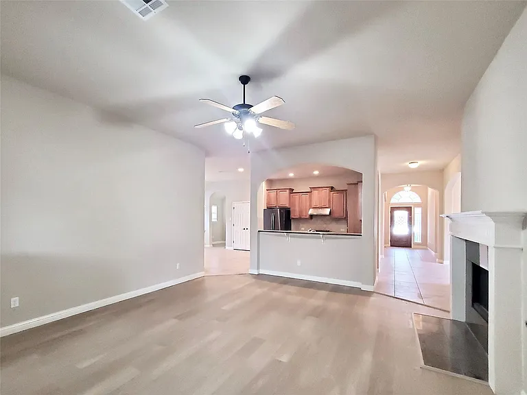 2506 Mancuso Bnd — Photo 12