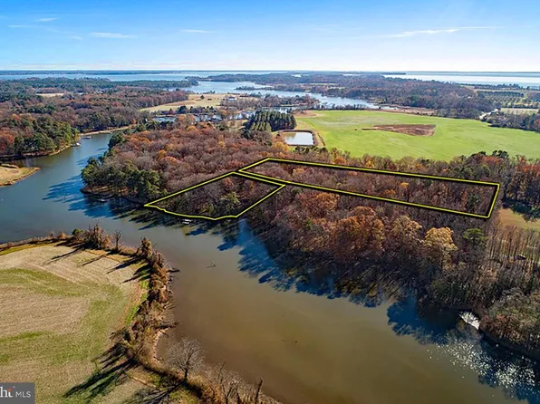 21610 Hidden Creek Dr, Rock Hall, MD 21661