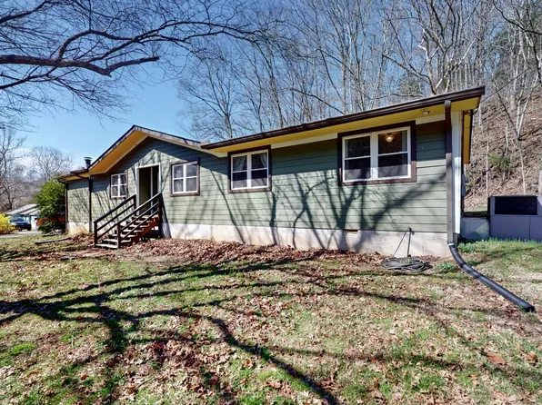 5302 Simpkins Rd, Whites Creek, TN 37189