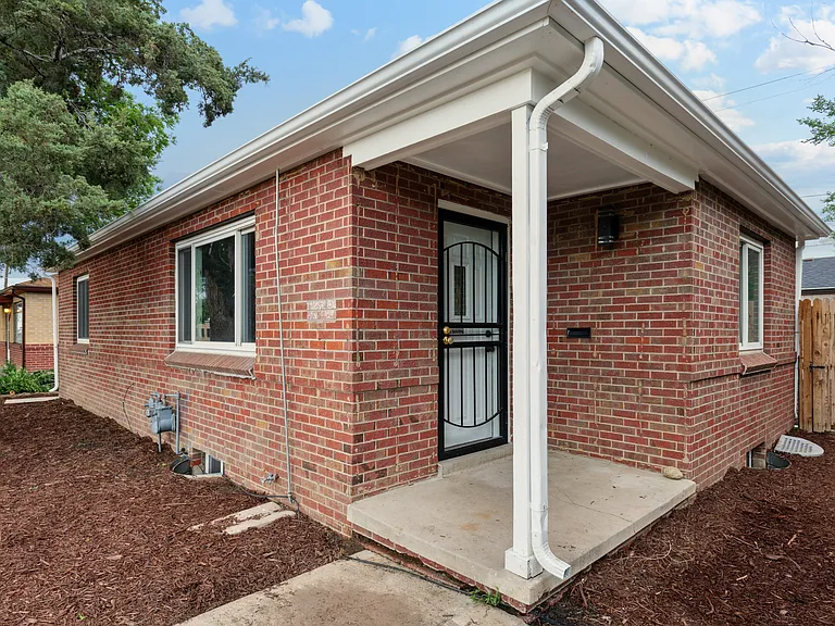 3680 Kearney St — Photo 8