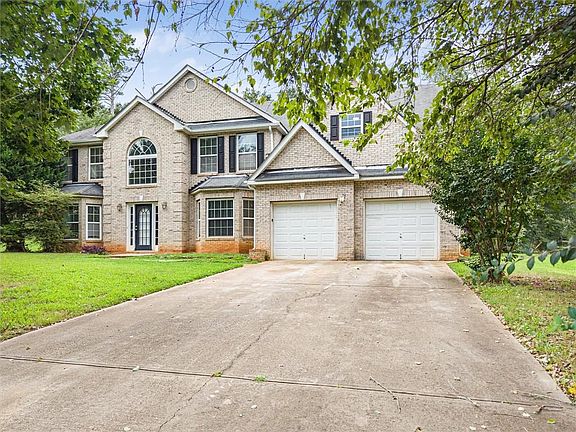 2nd image of 533 Trotters Ln