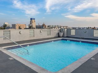 Essex Properties at Miracle Mile, Los Angeles, CA 90036