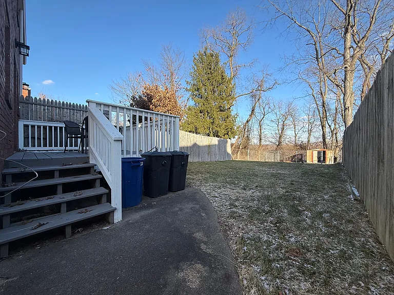Shadycrest Dr — Photo 11