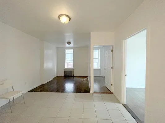 Rented by Elite NY Holdings | media 1