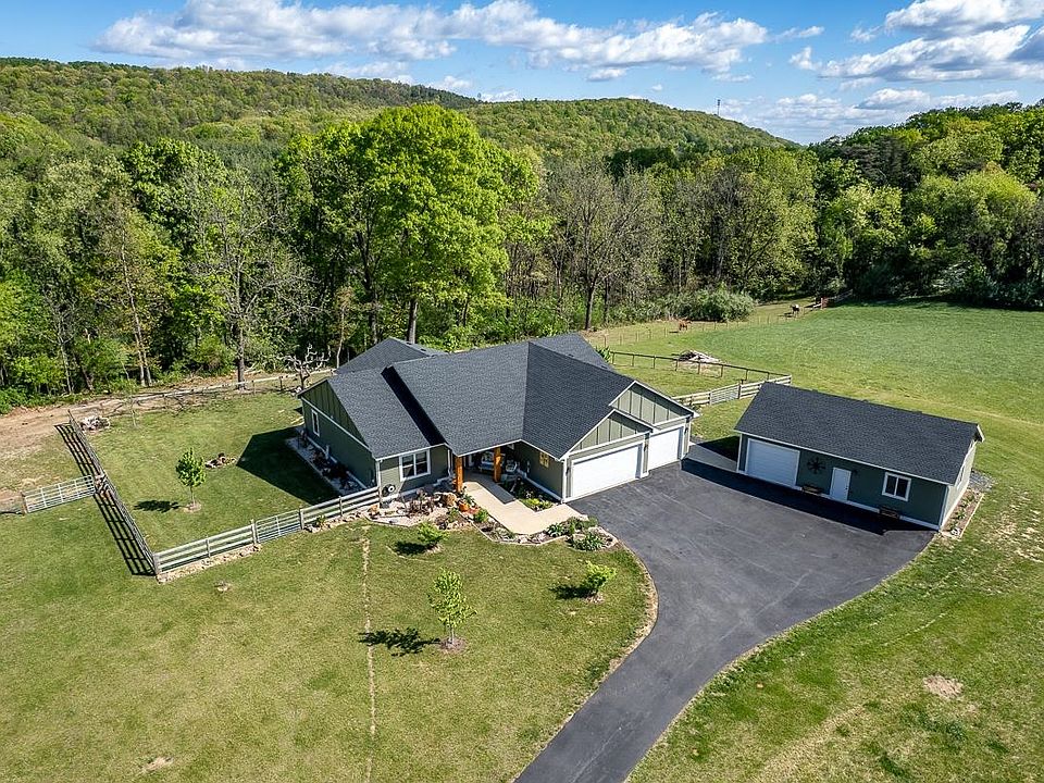1st image of 99 Mount Ida Ln