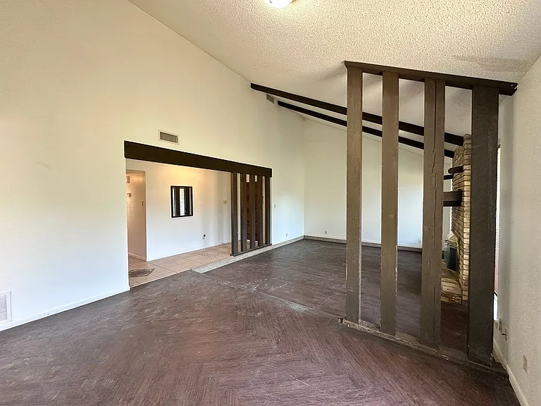 216 W Cardinal Ln — Photo 10