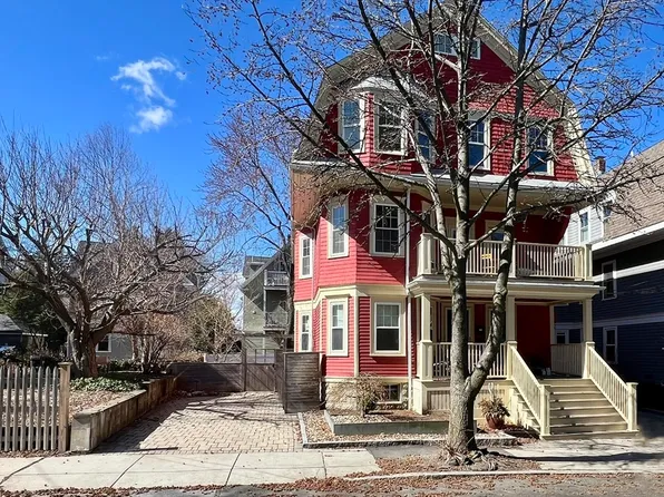 7 Granville Rd #3, Cambridge, MA 02138