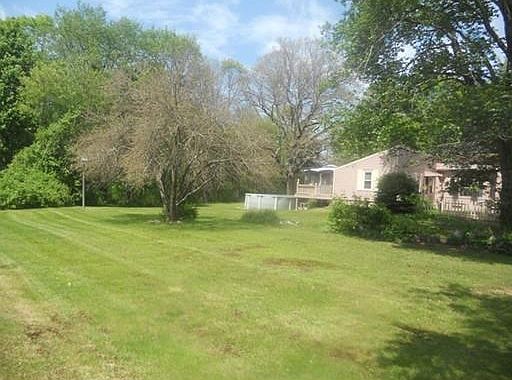 3rd image of 84 Auburn St
