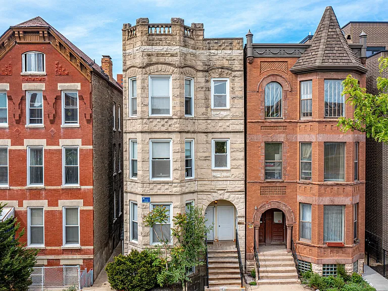 1406 W Superior St — Photo 17