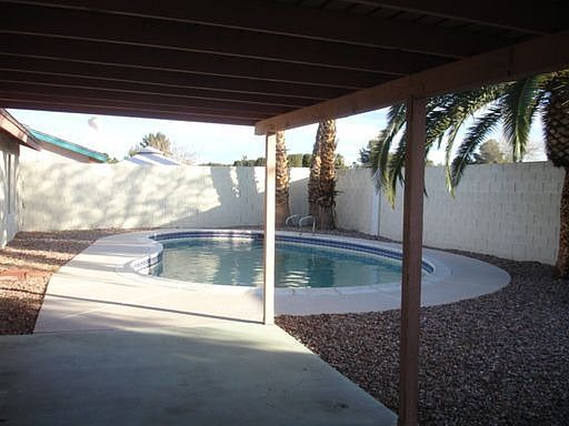 4th image of 4786 Walteta Way