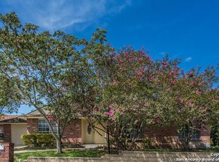 4004 Oak Ct, Schertz, TX 78108