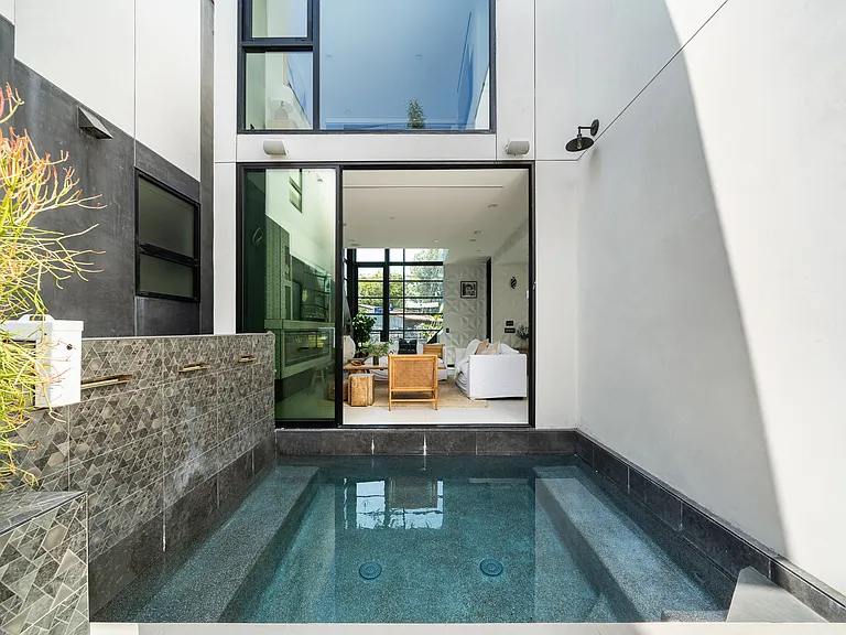 838 California Ave — Photo 39