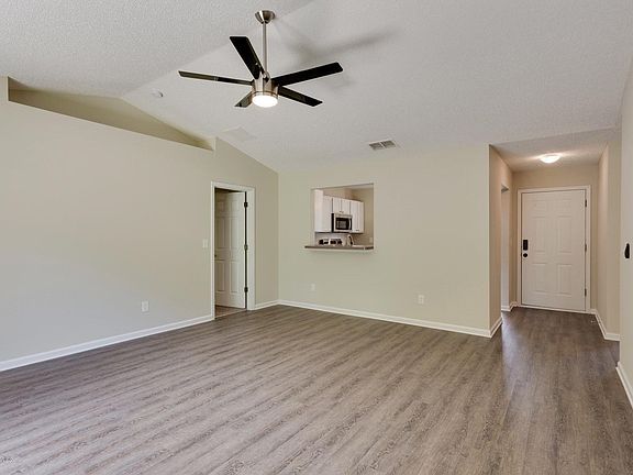 2nd image of 11148 Peerless Ln
