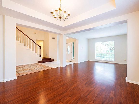 4th image of 8902 Spoon Creek Ln