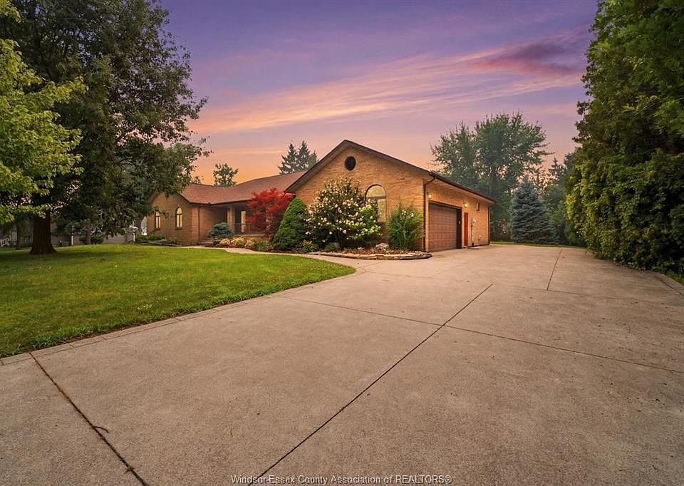 1st image of 2073 Lesperance Rd