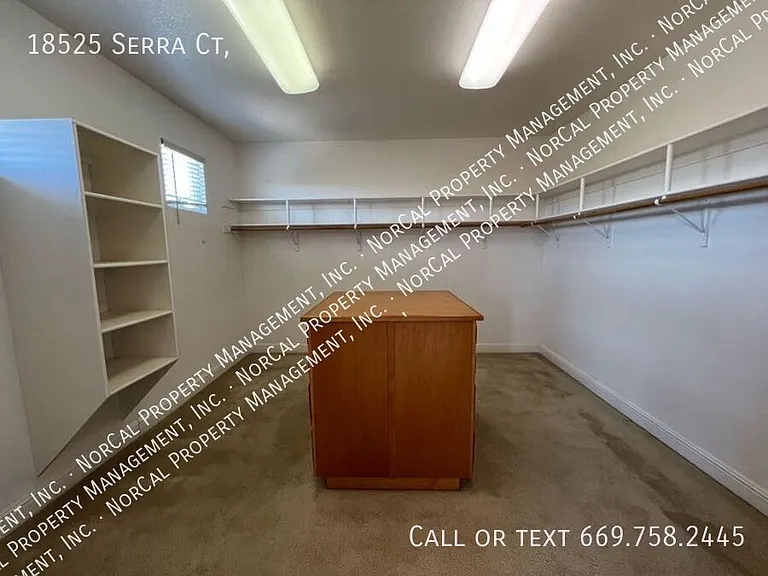18525 Serra Ct — Photo 21