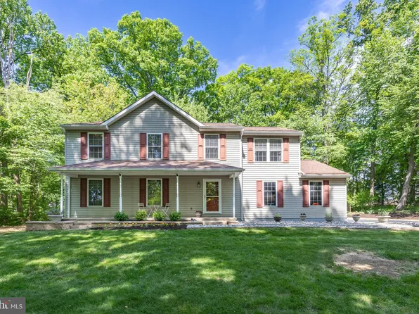 189 Horseshoe Ln, Coatesville, PA 19320