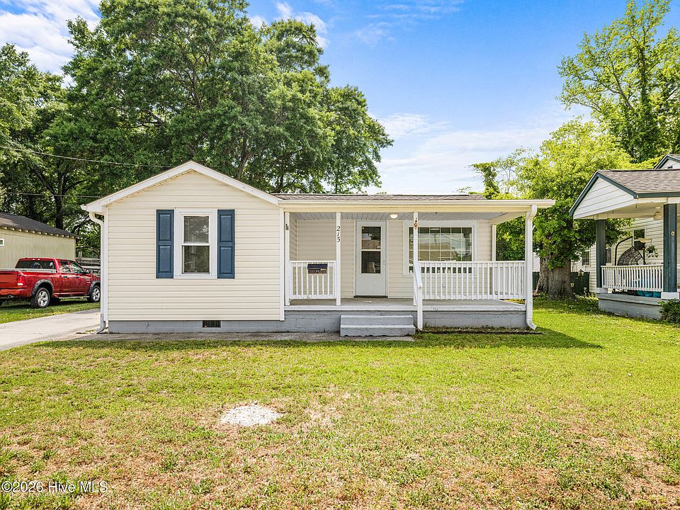 1st image of 215 Richlands Avenue