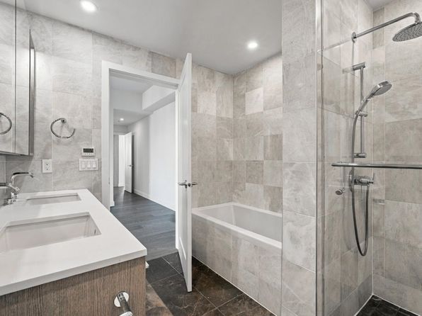 2 bedroom rental in Vancouver — photo 25