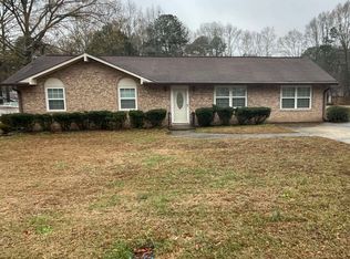 154 Caldwell Dr, Hampton, GA 30228