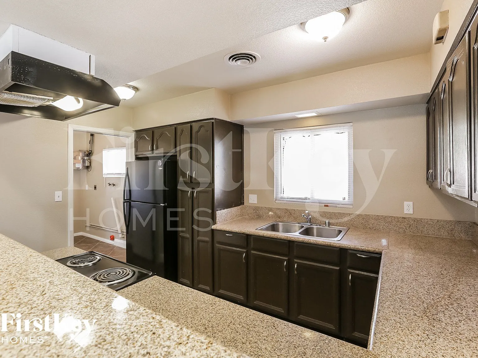 2 bed, 2.0 bath, 1647 sqft, $2,225 — Photo 4