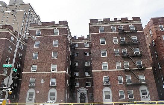 4th image of 7744 Austin St APT 6C