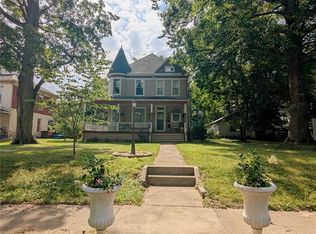 333 N 3rd St, Greenville, IL 62246