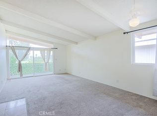 5542 Fernhill Cir #B, Huntington Beach, CA 92649