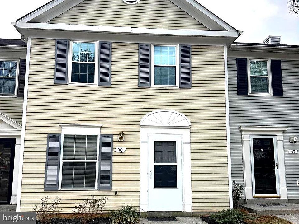 1st image of 50 Benton Ct