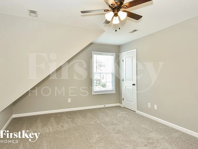 3707 Windmill Ct — Photo 14